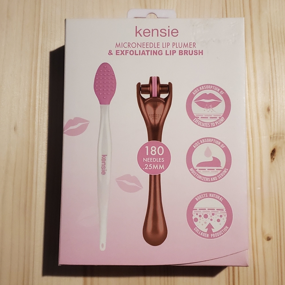 NEW Kensie lip plumper & exfoliator